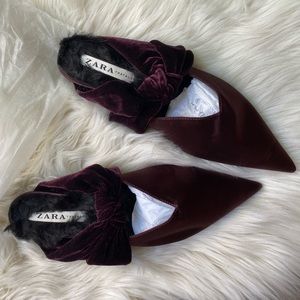ZARA Trafaluc Pointed Toe Velvet Bow Mules